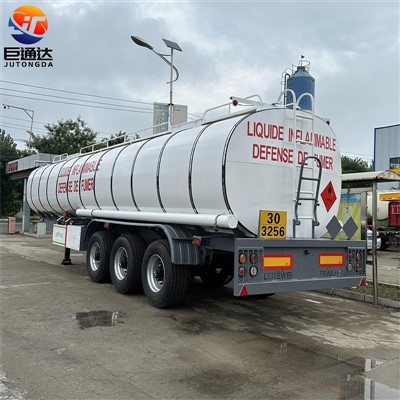 Prikolica za prijevoz benzina